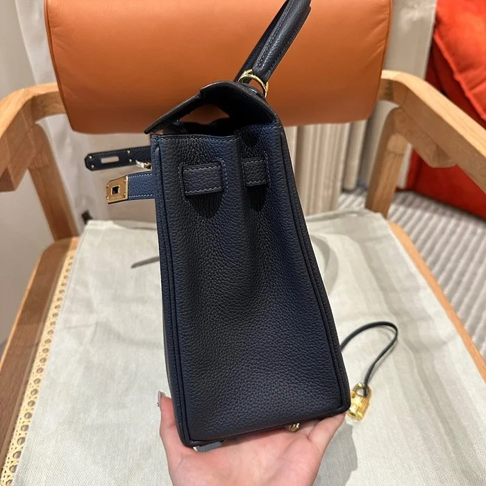 에르메스 켈리 28 르투르네 blue nuit 골드 하드웨어 (100% HAND MADE)