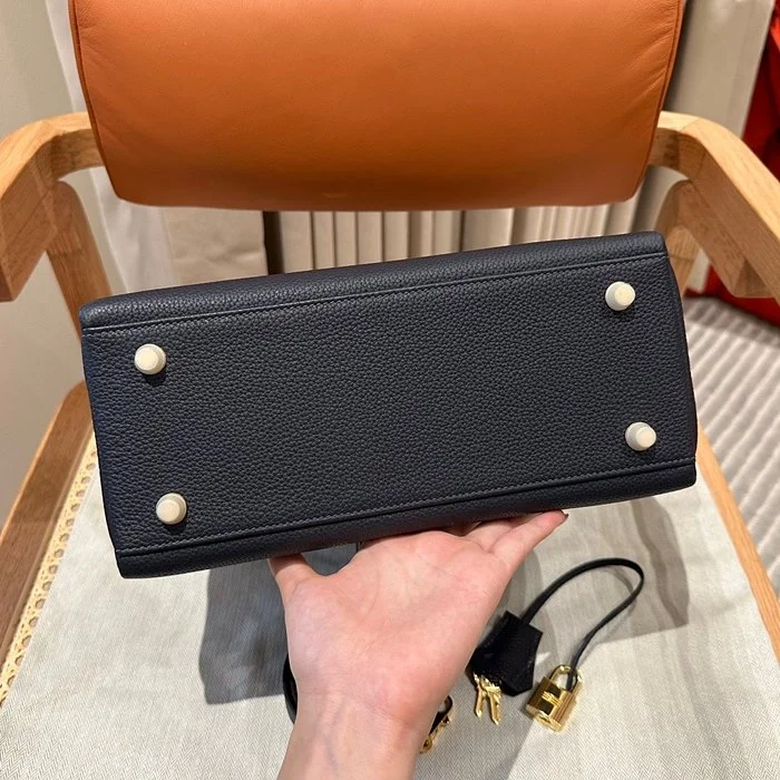 에르메스 켈리 28 르투르네 blue nuit 골드 하드웨어 (100% HAND MADE)