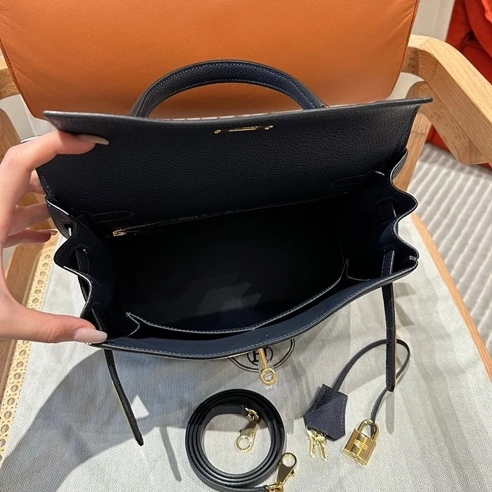 에르메스 켈리 28 르투르네 blue nuit 골드 하드웨어 (100% HAND MADE)