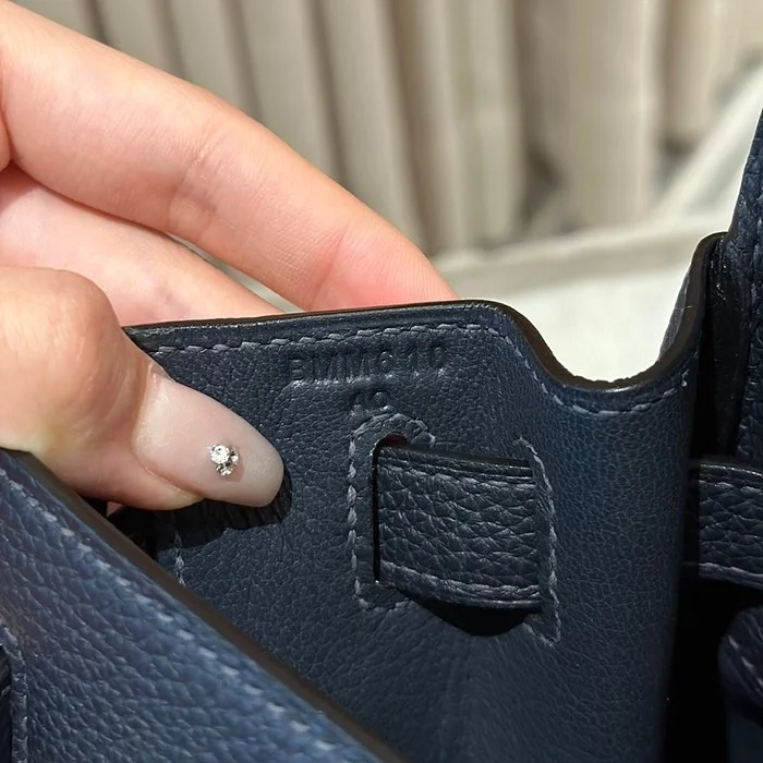 에르메스 켈리 28 르투르네 blue nuit 골드 하드웨어 (100% HAND MADE)