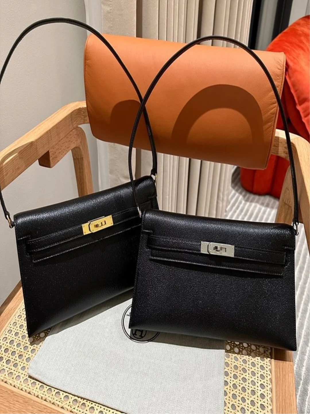 에르메스 켈리 엘란 블랙 골드/실버 (100% HAND MADE)