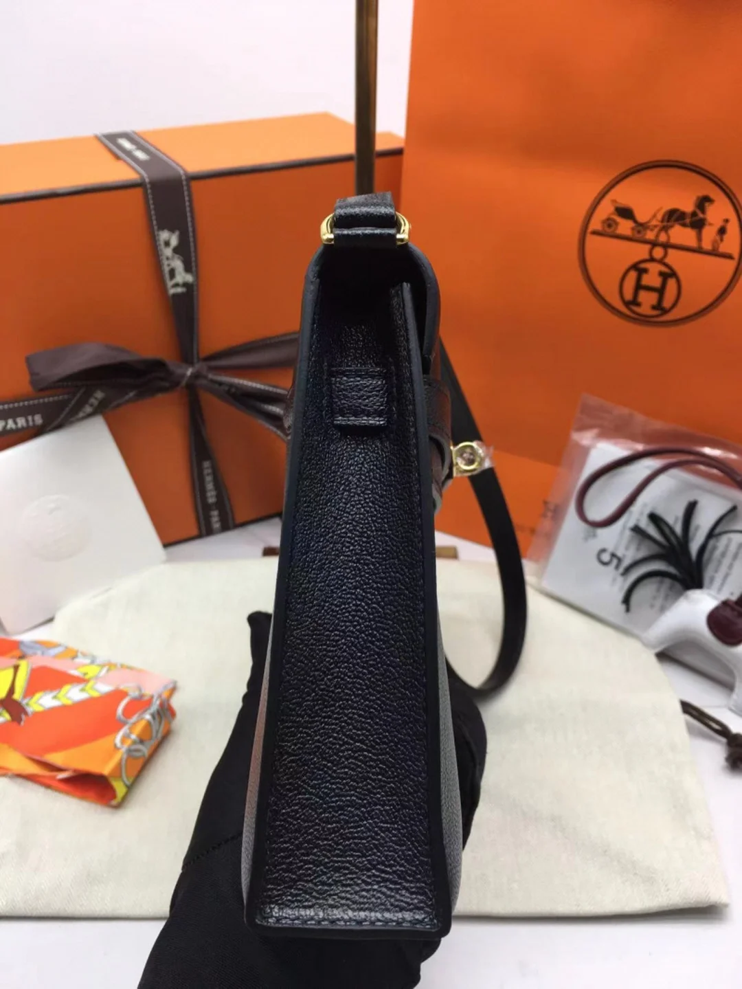 에르메스 켈리 엘란 블랙 골드/실버 (100% HAND MADE)