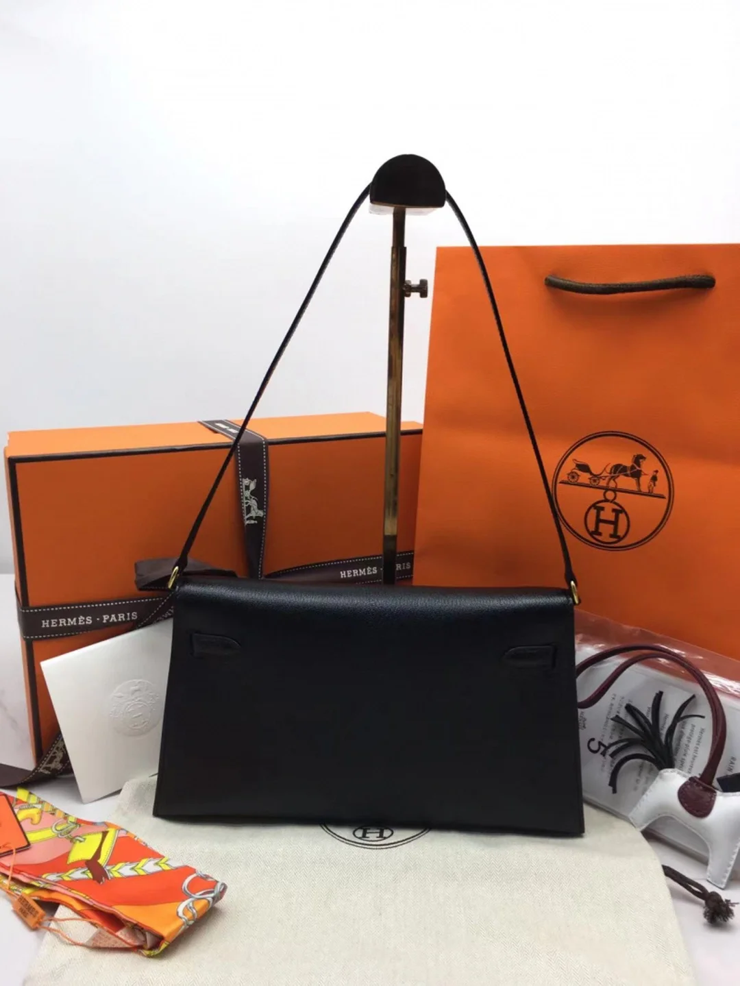 에르메스 켈리 엘란 블랙 골드/실버 (100% HAND MADE)