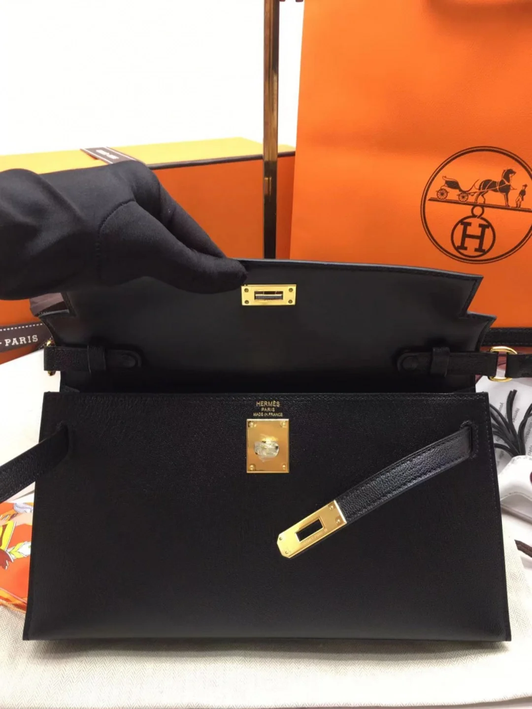 에르메스 켈리 엘란 블랙 골드/실버 (100% HAND MADE)