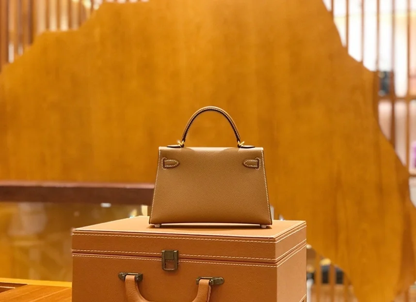 에르메스 미니 켈리 2세대 셀리에 골드 브라운 골드 하드웨어 (100% HAND MADE)