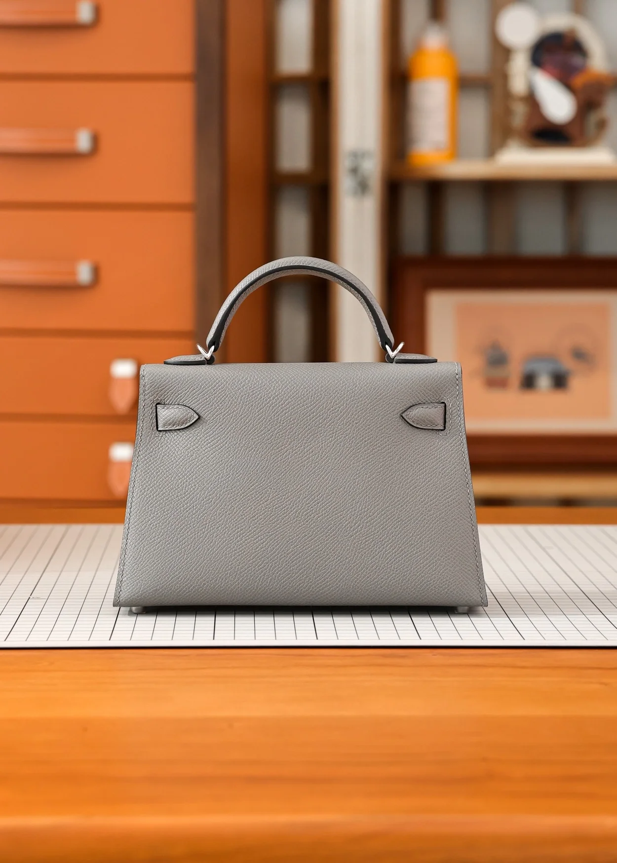 에르메스 미니 켈리 셀리에 그레이 팔라듐 하드웨어 (100% HAND MADE)