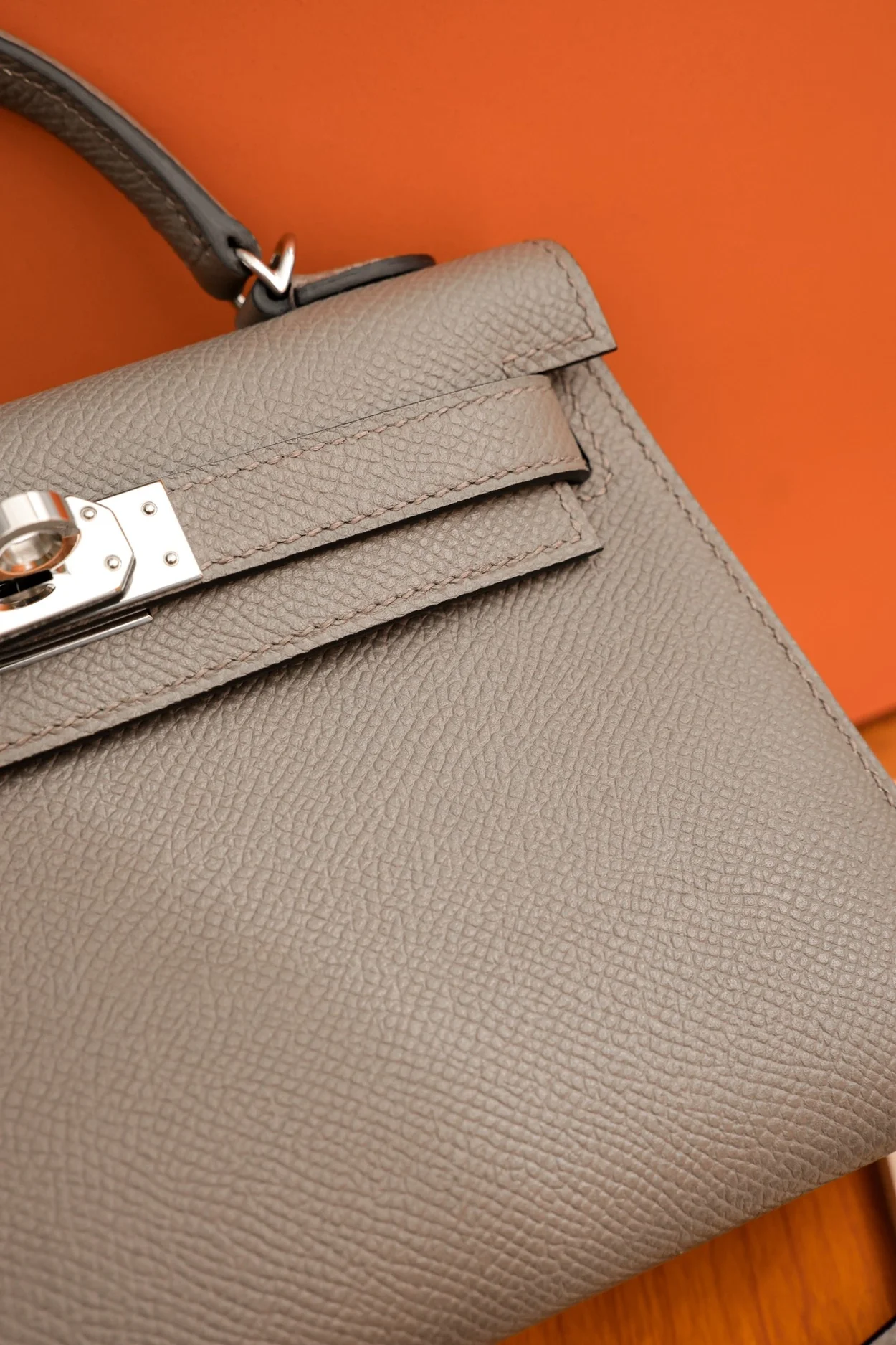 에르메스 미니 켈리 셀리에 그레이 팔라듐 하드웨어 (100% HAND MADE)