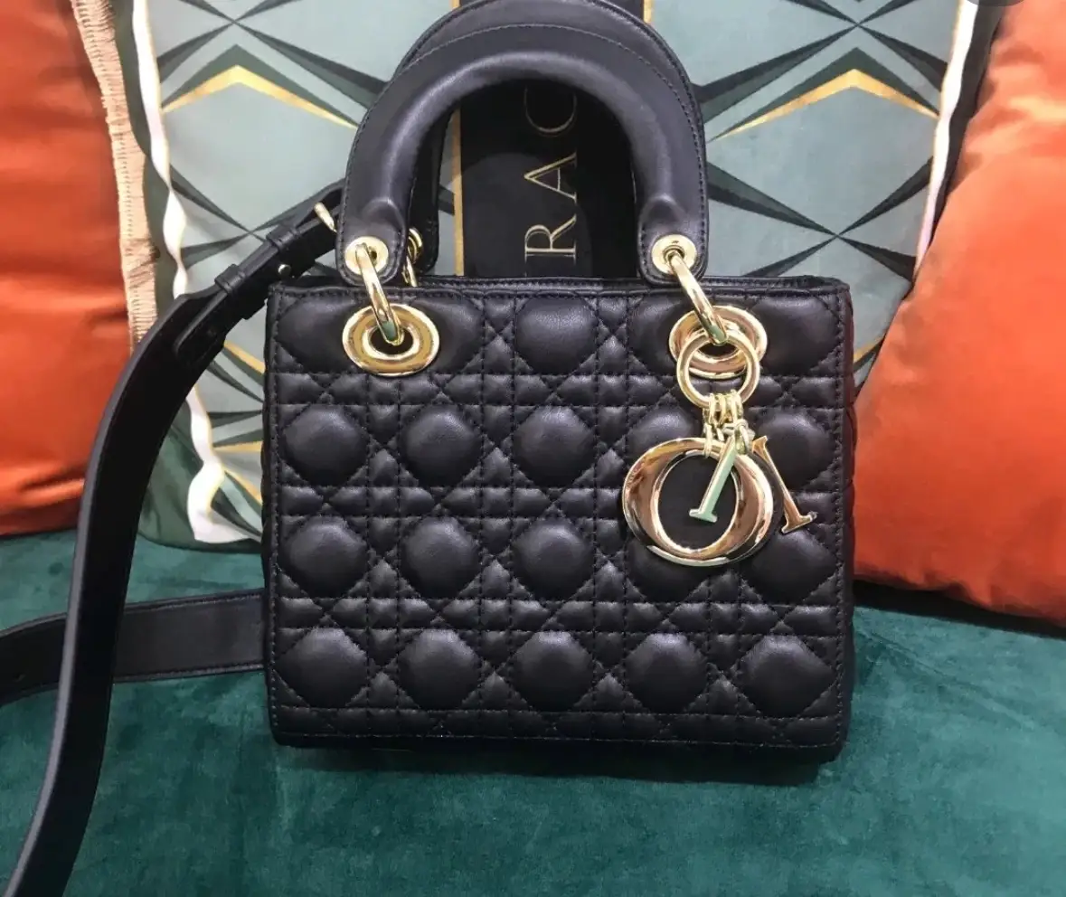 윤현**** 리뷰 이미지