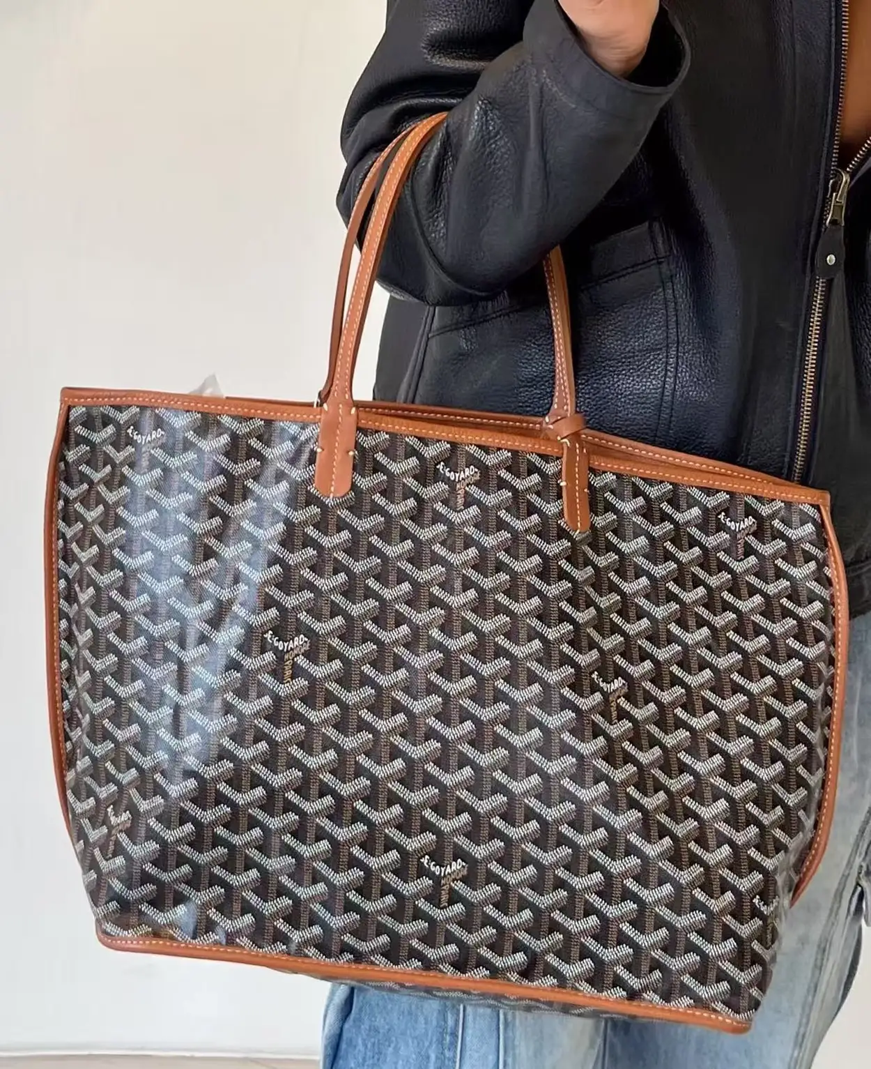 안하**** 리뷰 이미지