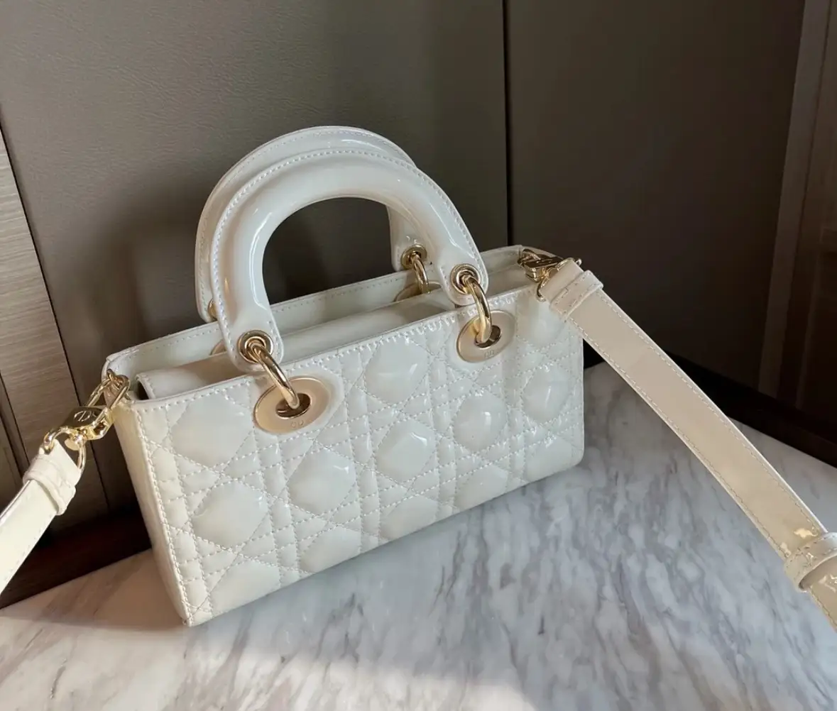 조선**** 리뷰 이미지